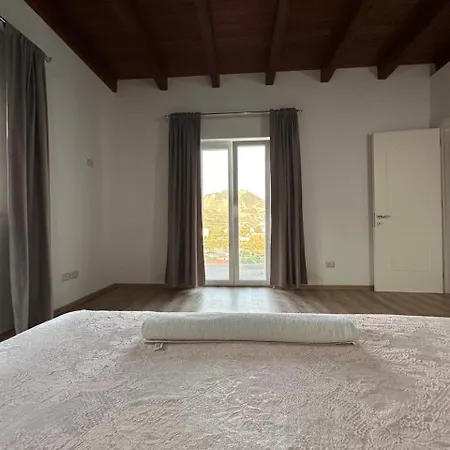 Vila Geni 빌라 Lezhë