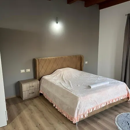 Vila Geni Вилла Лежа